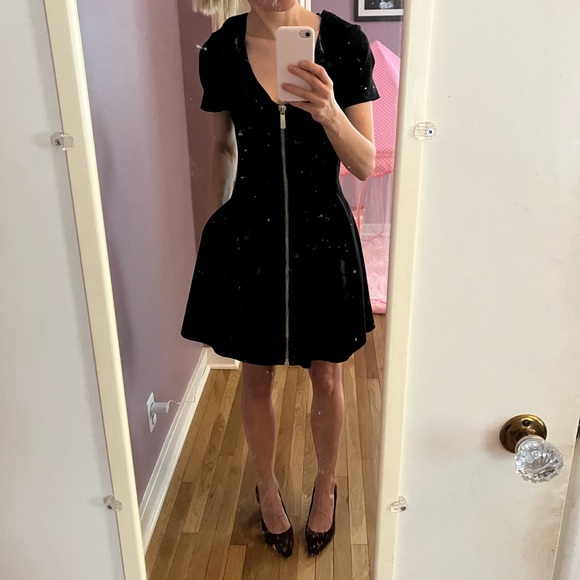 Maje “Datypic” Black Dress with Zipper and Pockets! - Picture 4 of 5